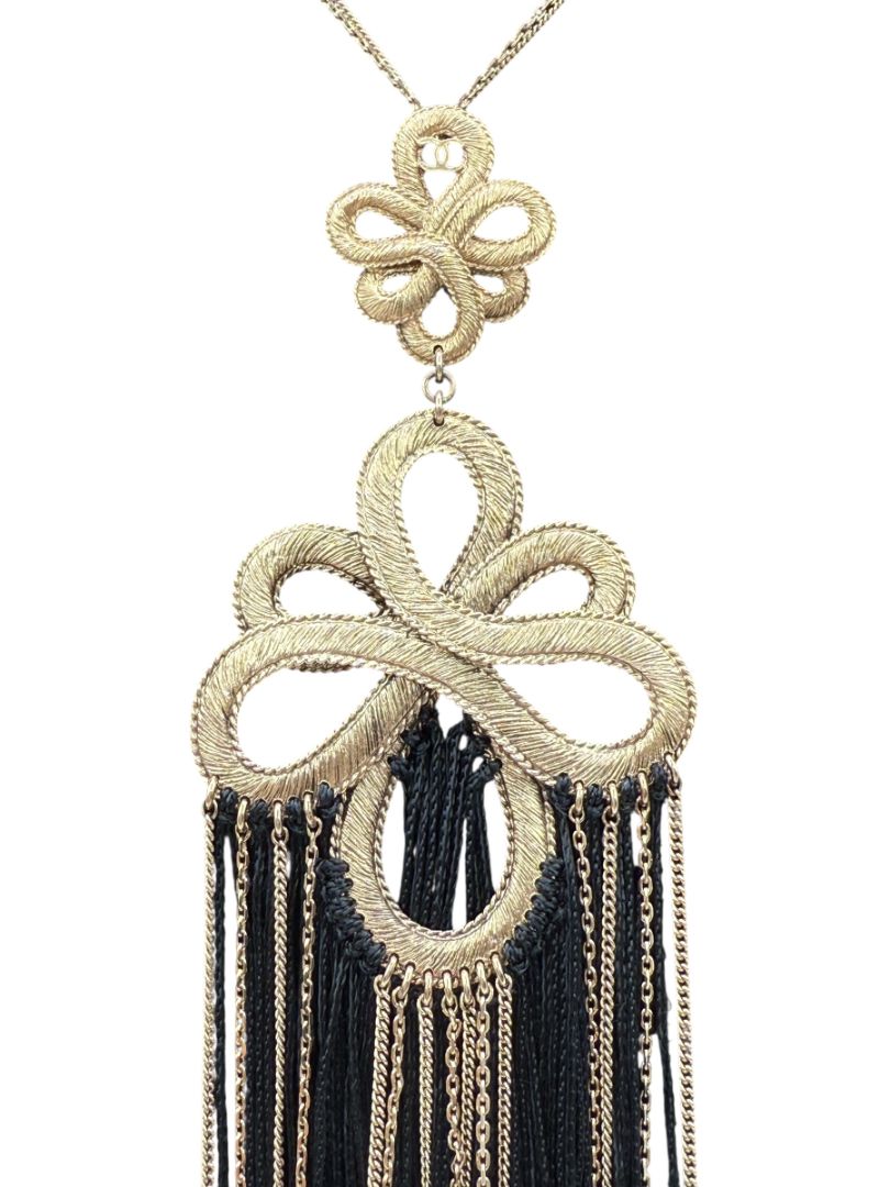 Chanel Paris-Shanghai Métiers d’Art 2010 Gold & Black Silk Tassel Necklace – Signed 10A