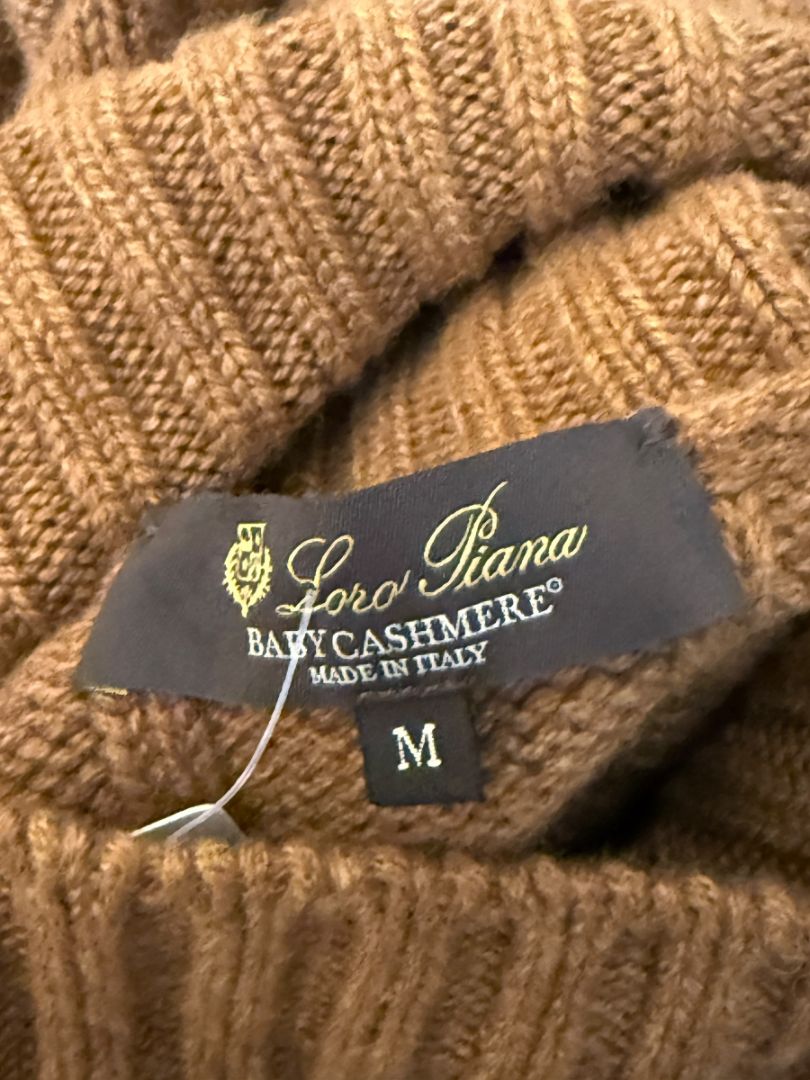 Loro Piana Baby Cashmere Ribbed Turtleneck Sweater – Size M