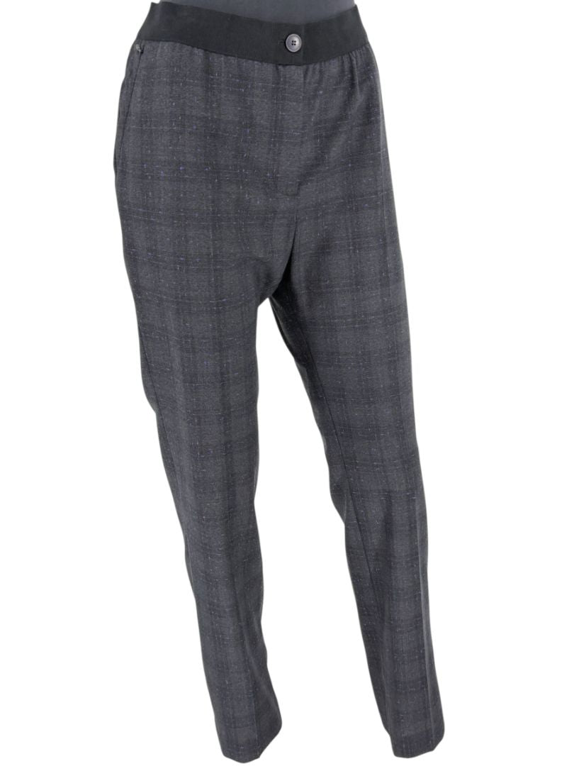 Akris Punto Grey Wool Suit with Purple Fleck Detailing – Size US 10