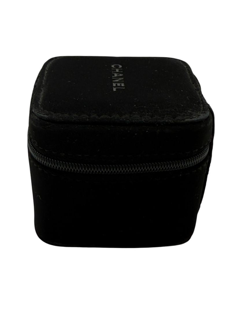 Chanel Black Travel Jewelry & Watch Case – Suede Zip Cube