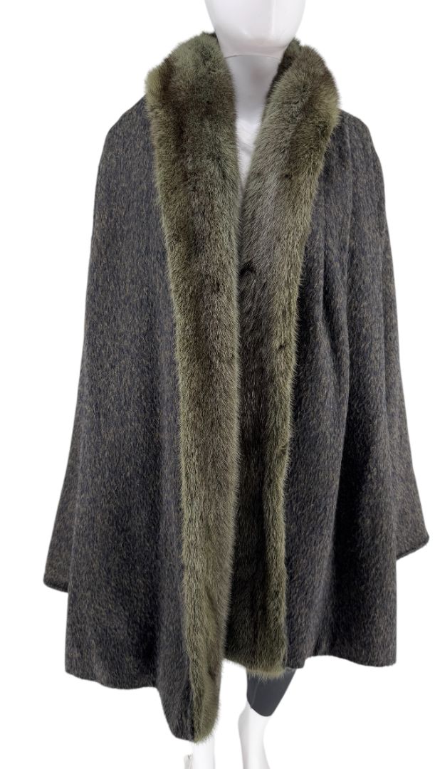 Jacobson’s Vintage Alpaca Swing Coat with Mink Fur Trim – Size 10
