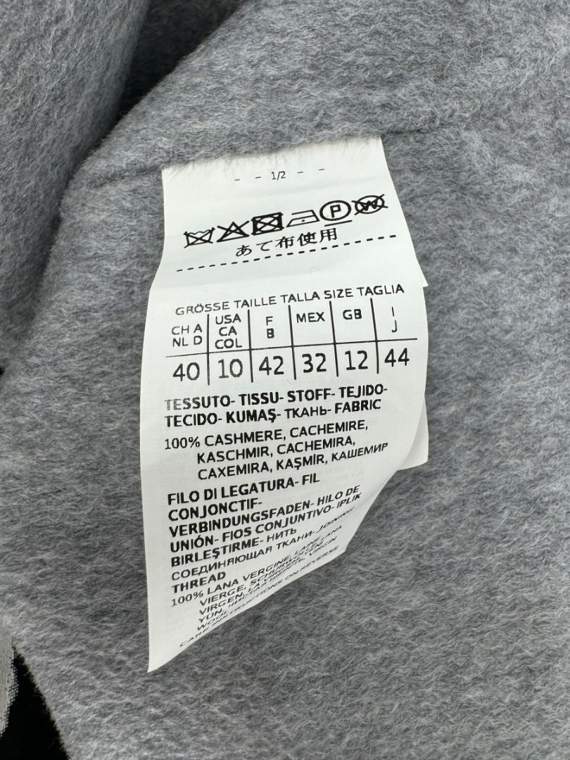 Max Mara ‘Manuela’ Belted Wrap Coat in Light Grey – Size US 10 / IT 44