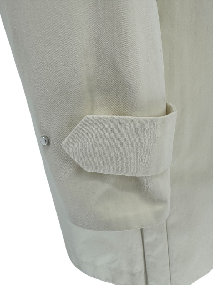 A-K-R-I-S- Cream Magnetic Closure Cotton Coat – Size 6