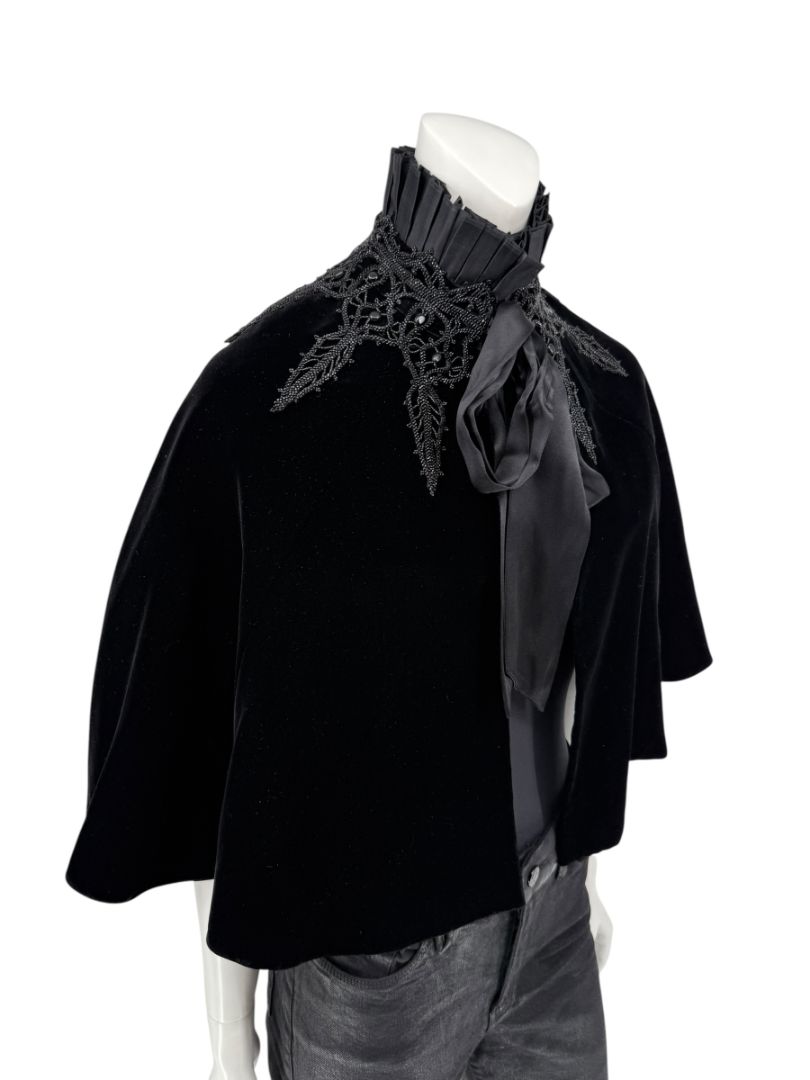 NWT Ralph Lauren Black Velvet & Silk-Trim Cape – Size XS/S