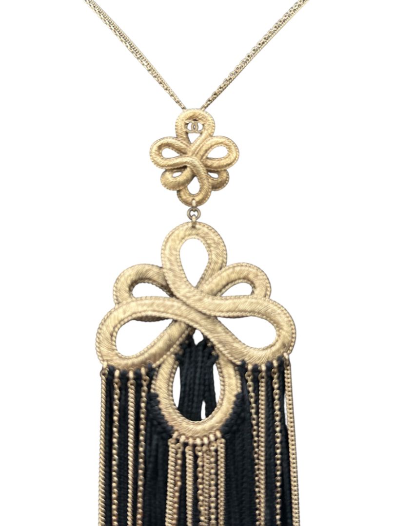 Chanel Paris-Shanghai Métiers d’Art 2010 Gold & Black Silk Tassel Necklace – Signed 10A