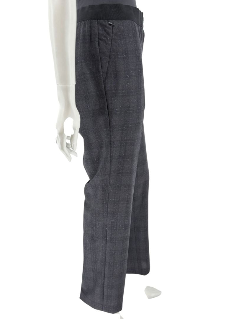 Akris Punto Grey Wool Suit with Purple Fleck Detailing – Size US 10