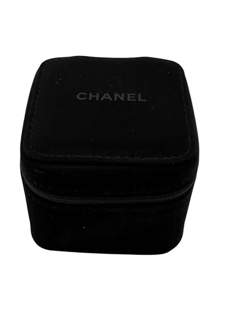 Chanel Black Travel Jewelry & Watch Case – Suede Zip Cube