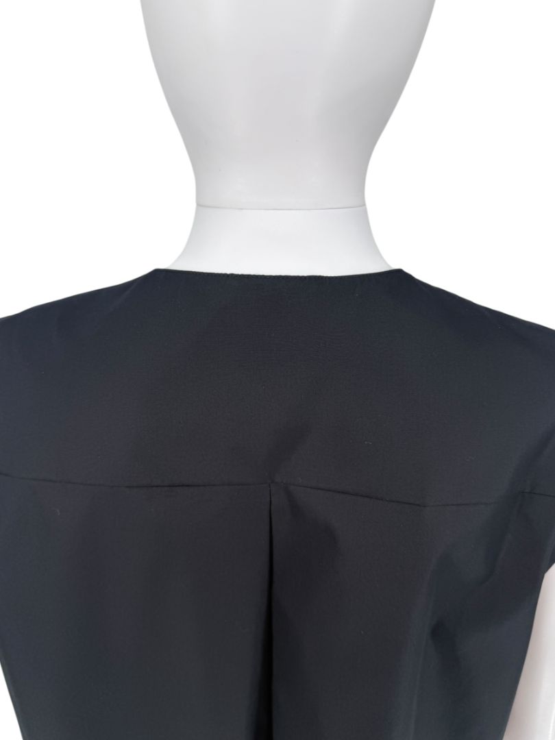 Akris Punto Black Cotton Tunic with Mirror Disc Detail – Size 10