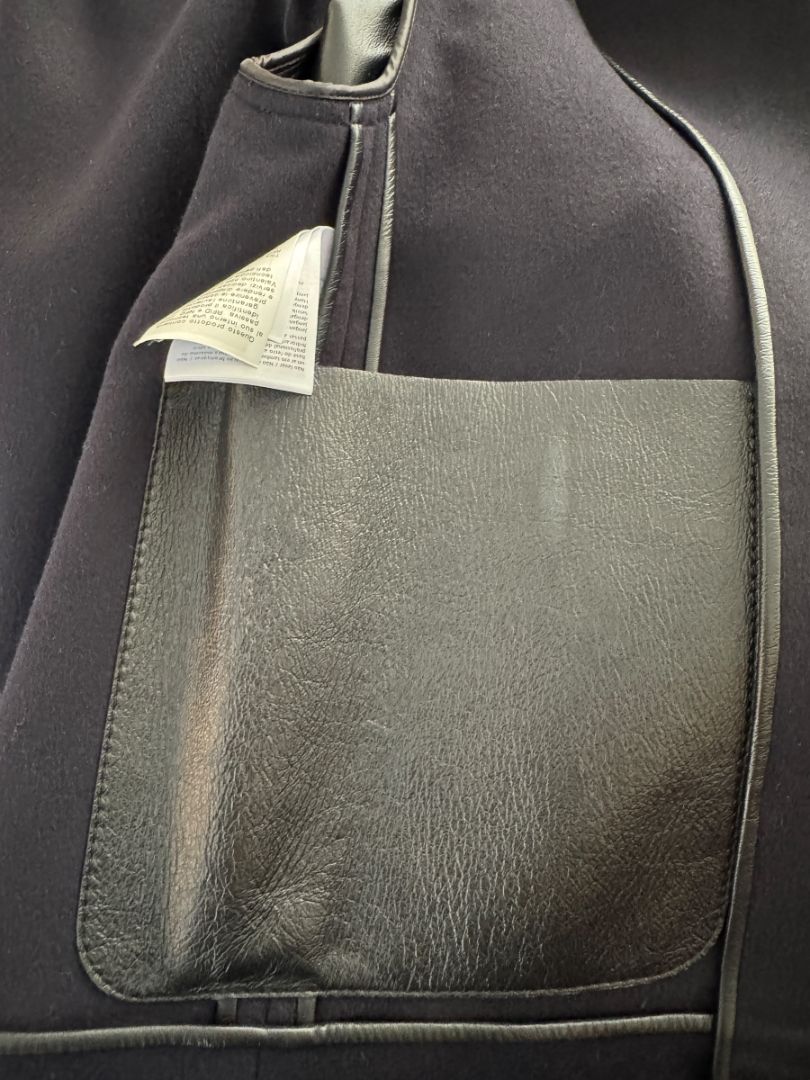 Valentino Navy Wool-Cashmere Kimono Sleeve Jacket – Size IT 40