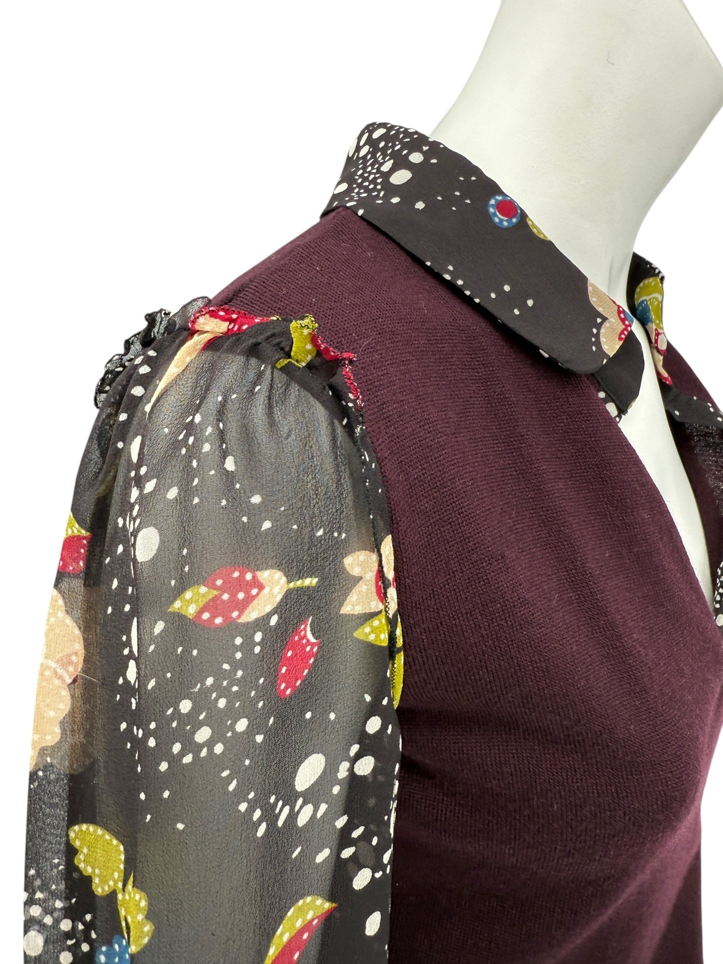 Moschino Virgin Wool Sweater with Sheer Floral Sleeves – Size 8 (IT 38)