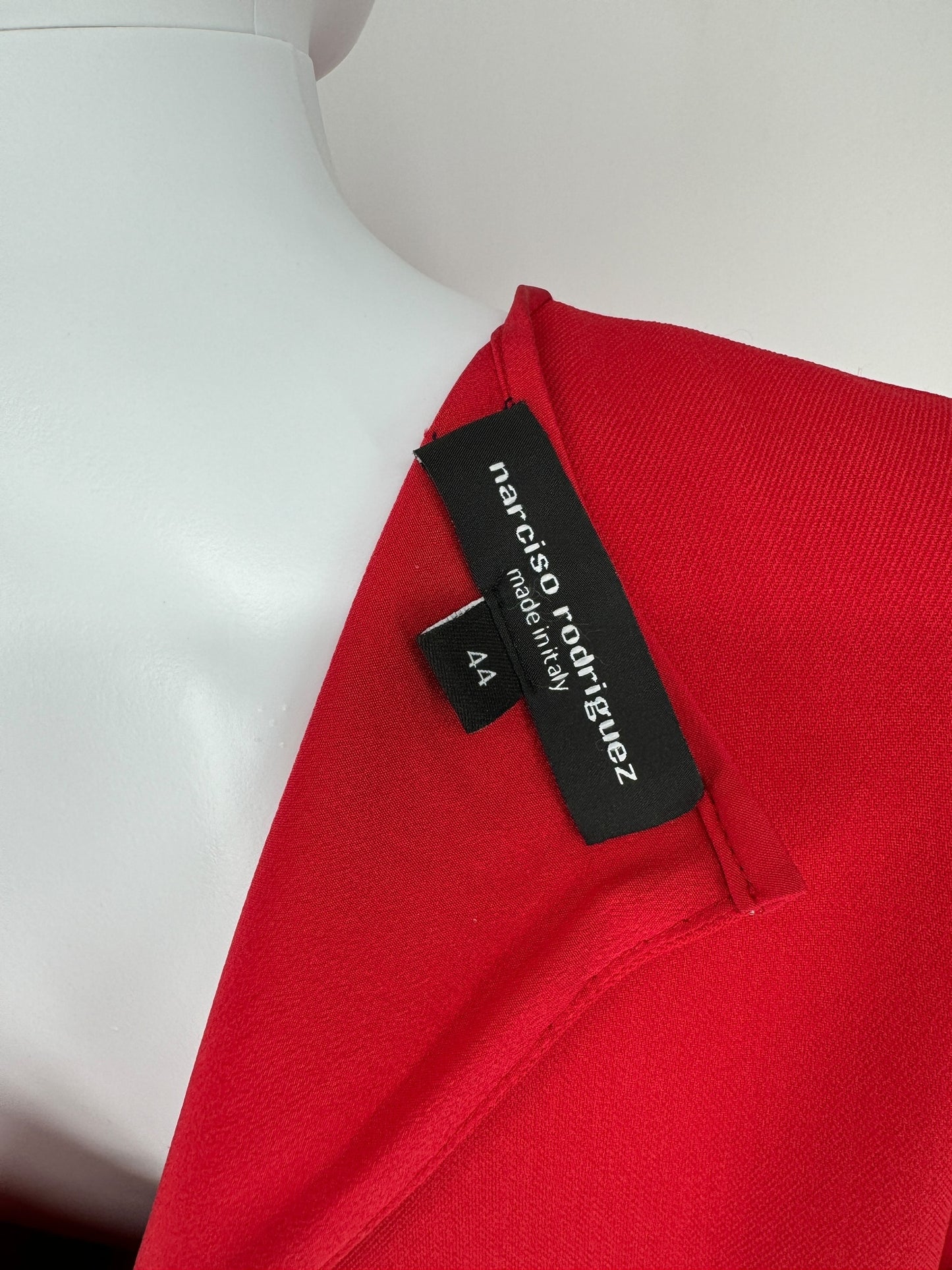 Narciso Rodriguez Keyhole Crepe Dress - Size 44