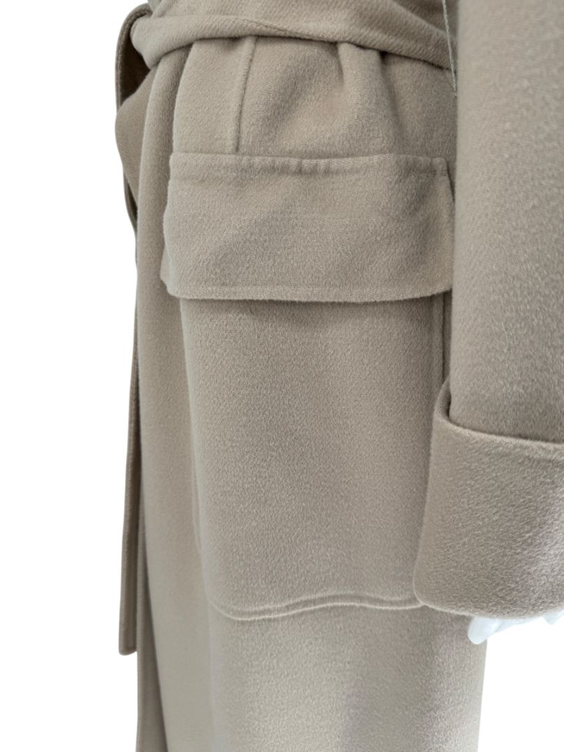 S Max Mara Camel Hooded Wrap Coat – Size 10 (IT 42)