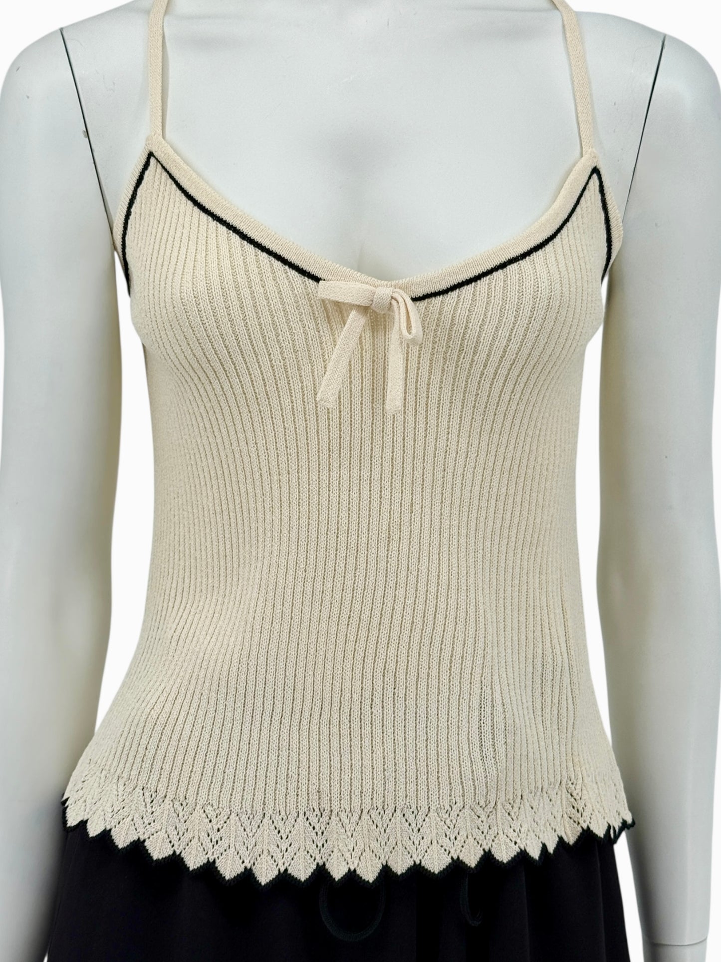 St. John Collection Cream Knit Twin Set with Black Trim – Size 6