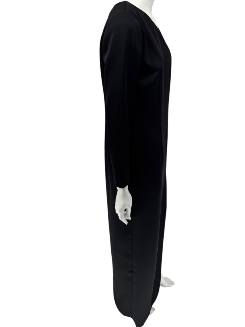 Pamella Roland Black Asymmetric Neckline Gown – Large