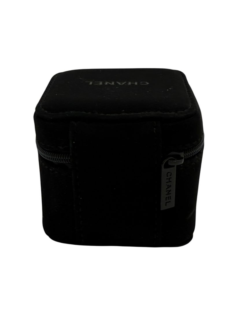 Chanel Black Travel Jewelry & Watch Case – Suede Zip Cube