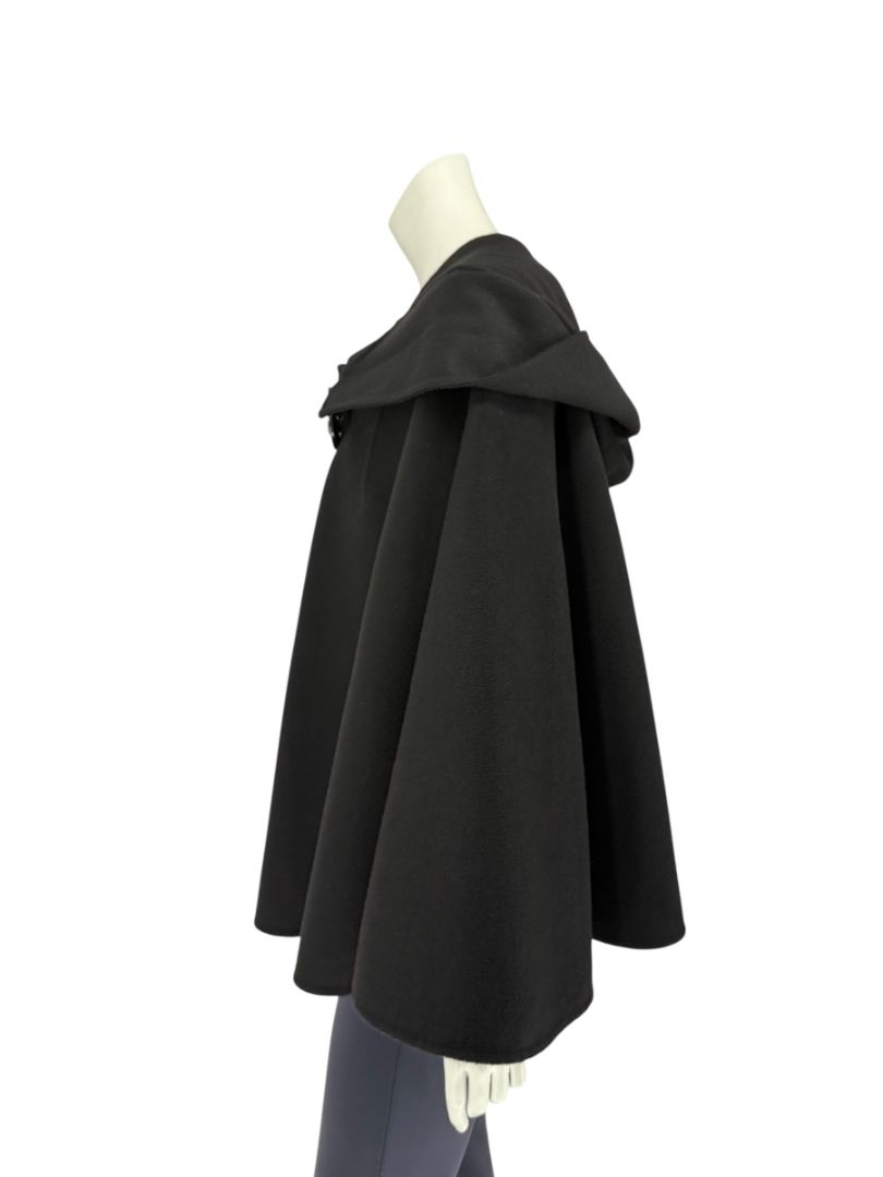 Giorgio Armani Black Wool-Cashmere Hooded Cape – Size IT 46 / US 10