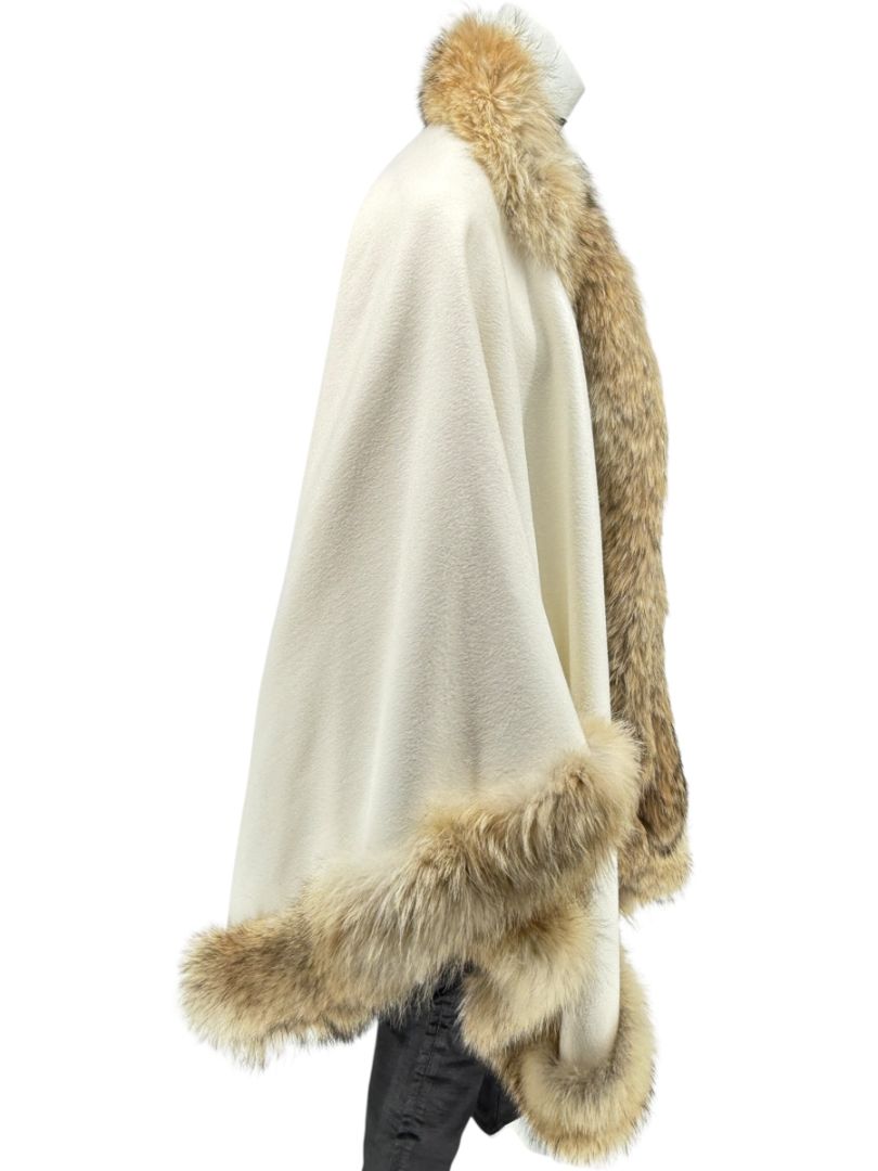 Pamella Roland Ivory Wool Cape Jacket with Natural Fur Trim – O/S