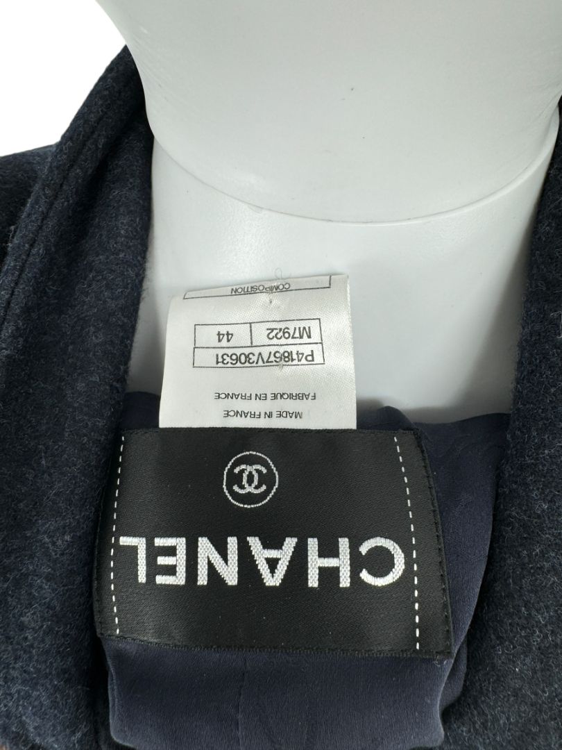 *RARE* Chanel Navy & Black Plaid Wool Hooded Cape with Logo Buttons – Size FR 44