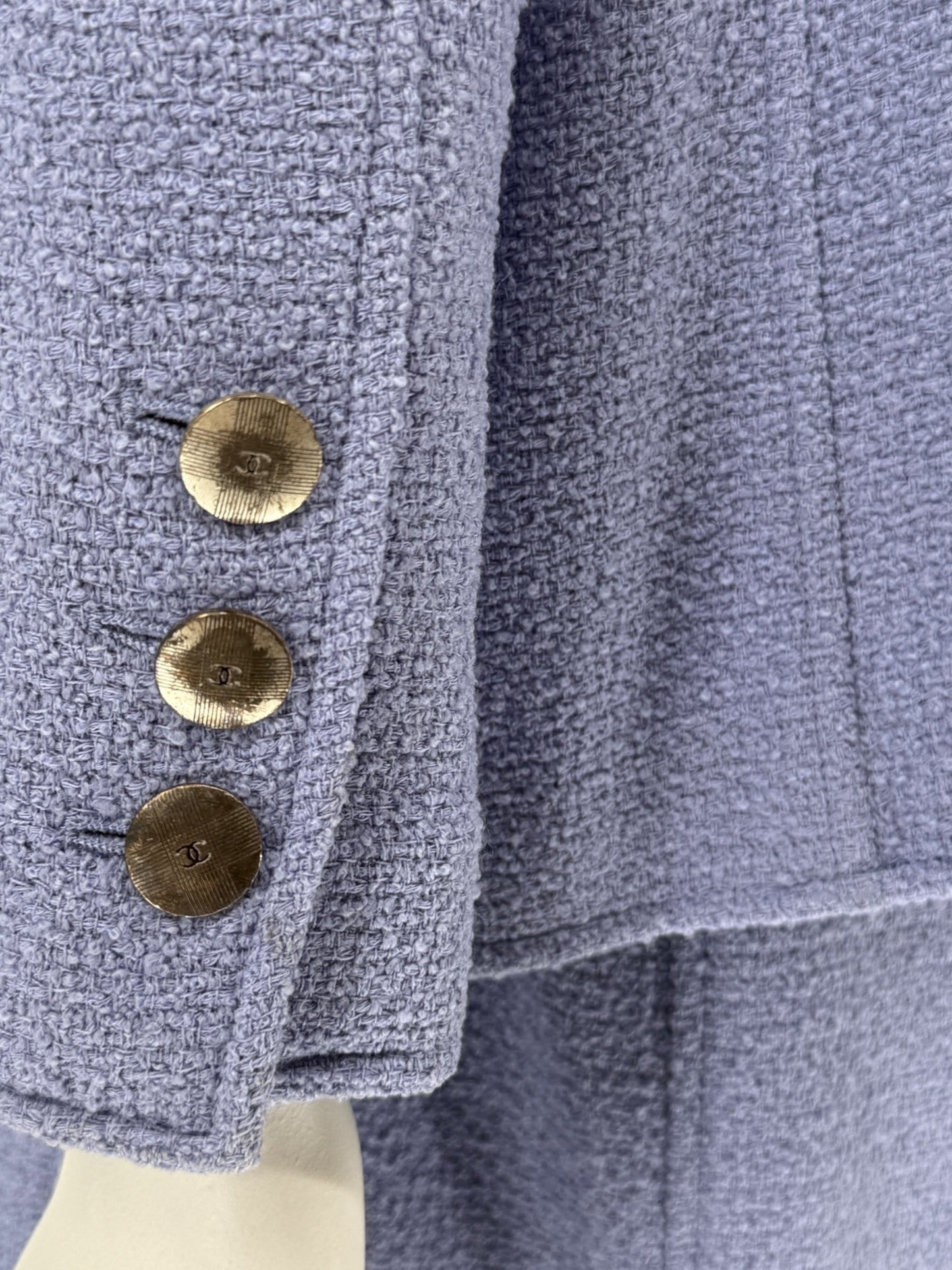 Fall 1998 Chanel Boutique Periwinkle Tweed Skirt Suit – Size FR 46