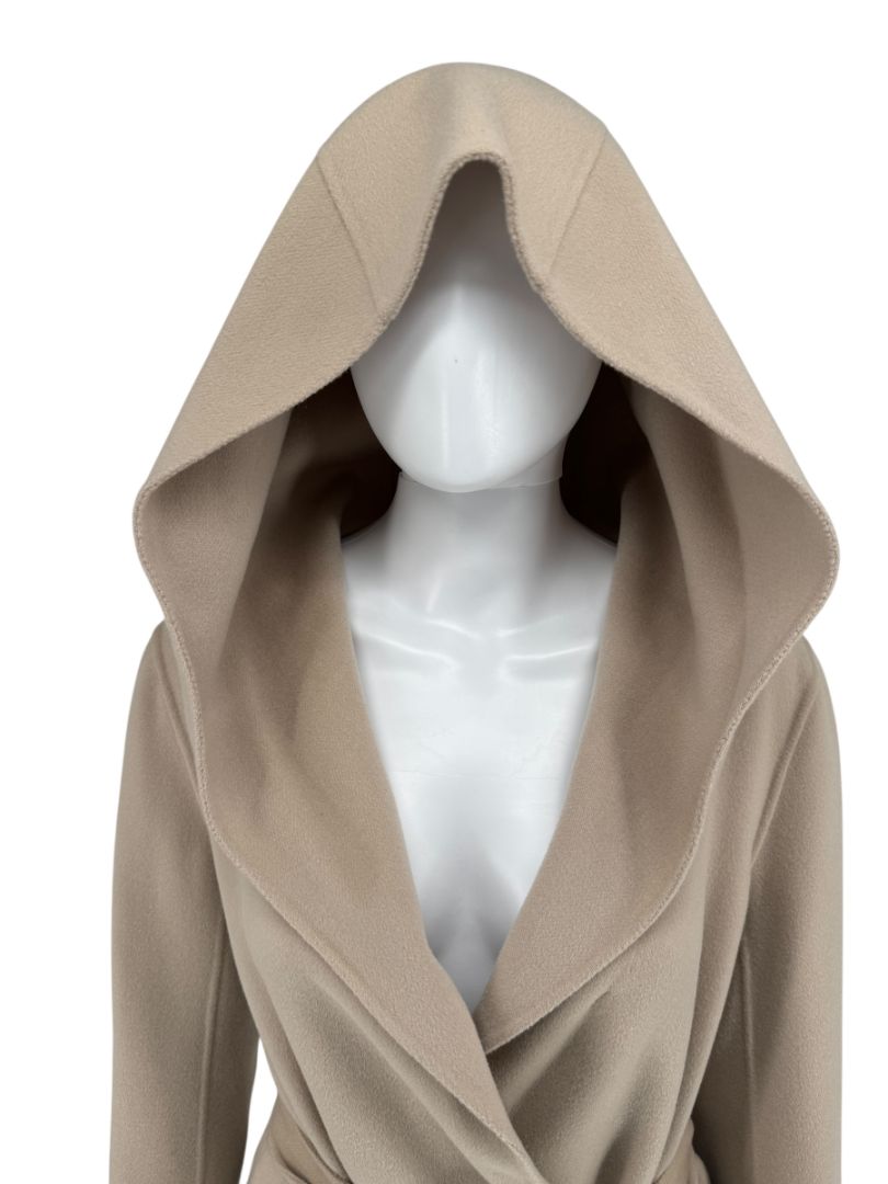 S Max Mara Camel Hooded Wrap Coat – Size 10 (IT 42)