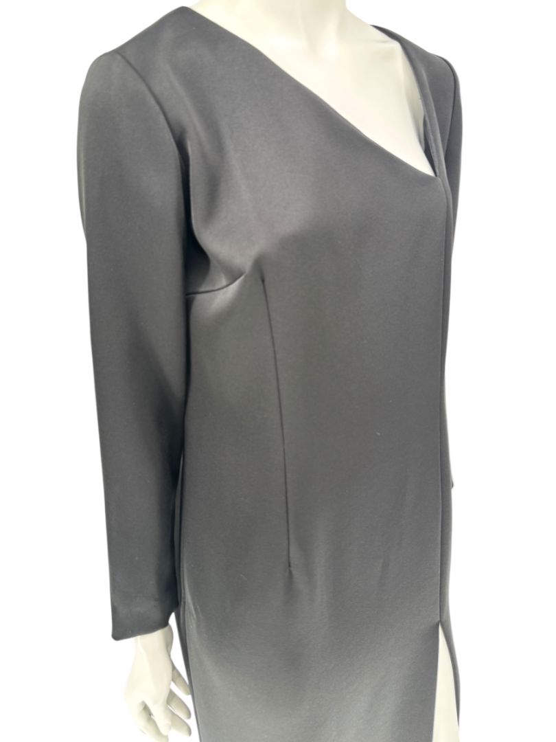 Pamella Roland Black Asymmetric Neckline Gown – Large