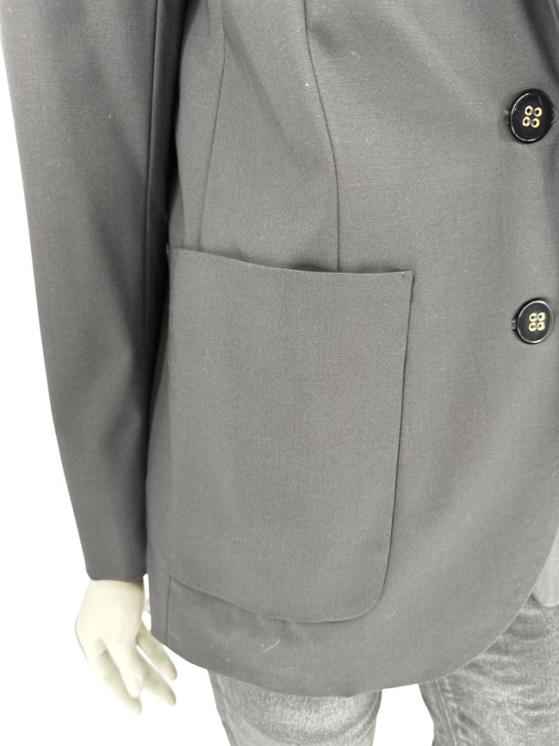Pamella Roland Black Blazer Jacket Women’s Large – Classic 2 Button Wool Blend Career Workwear