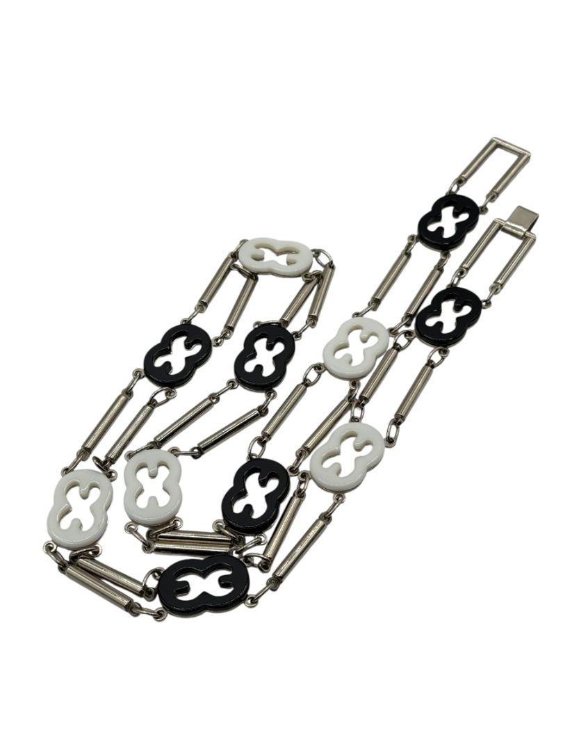 Escada Silver Chain Link Belt with Black & White Enamel Accents – 38”