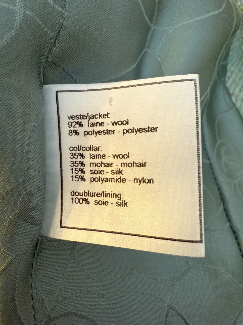 Chanel Women’s Mint Green Wool-Mohair Blend Tweed Jacket with Detachable Scarf – Size 44