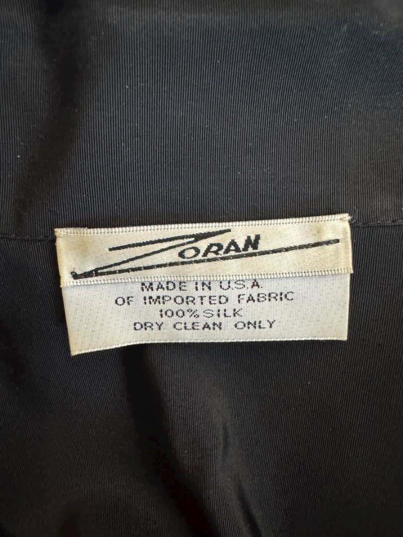 Zoran Black 100% Silk Cropped Jacket – Size Large