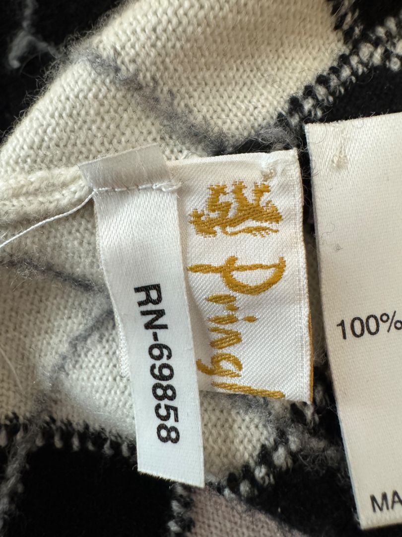 Pringle of Scotland 100% Cashmere Argyle Turtleneck Sweater – Size XL