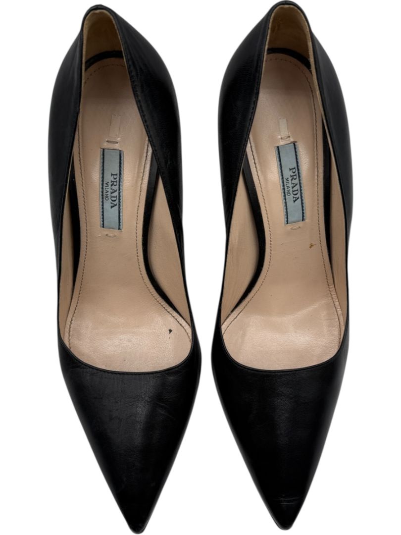 Prada Black Leather Pointed Toe Pumps – Size 39