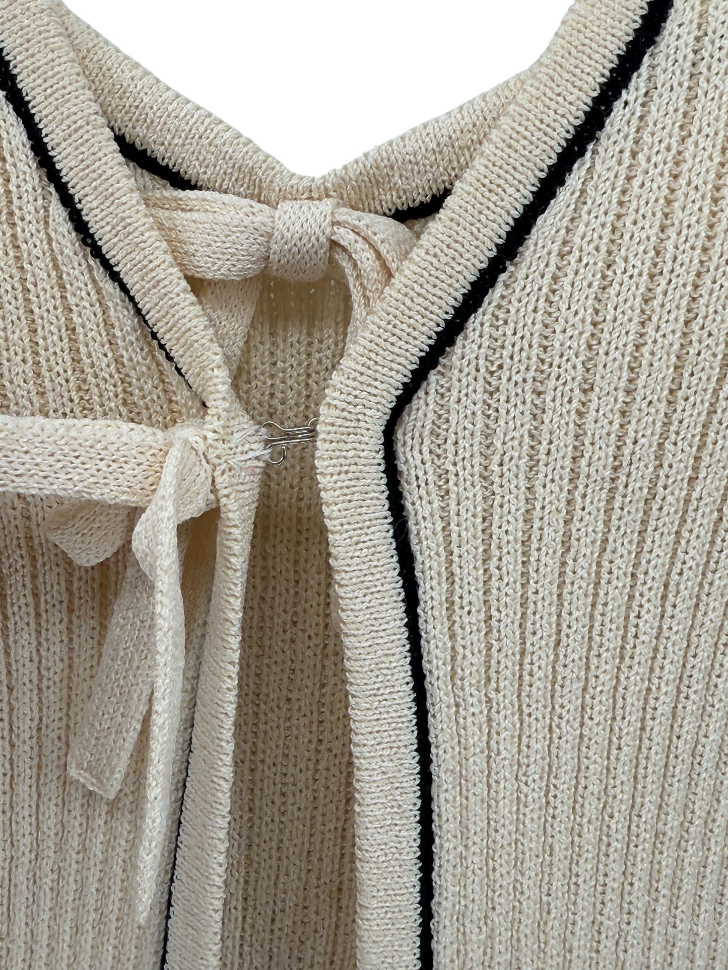 St. John Collection Cream Knit Twin Set with Black Trim – Size 6