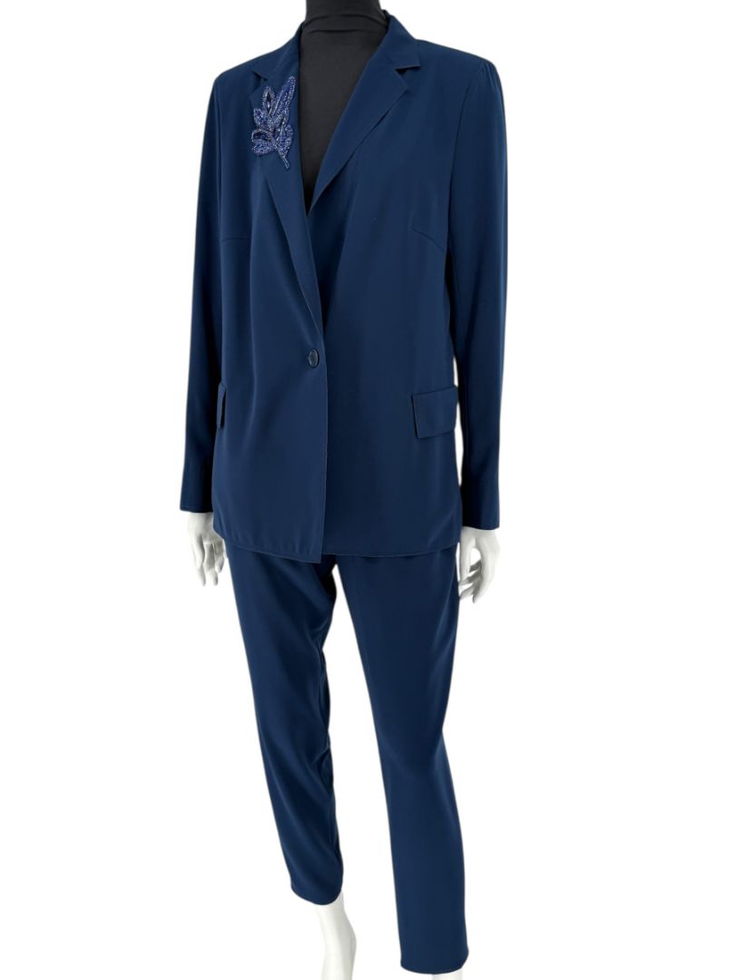 Akris Punto Navy Beaded Blazer & Pants Suit Set – Size US 10