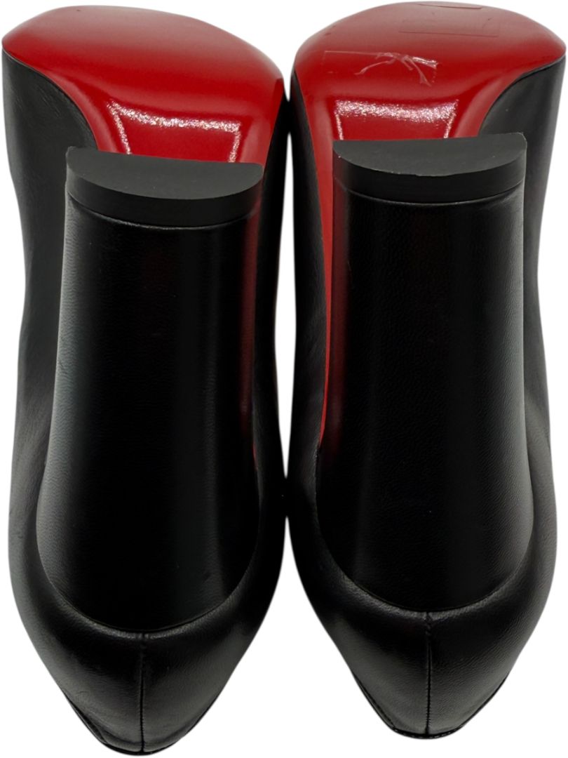 Christian Louboutin Black Leather & Patent Cap-Toe Pumps – Size 39.5