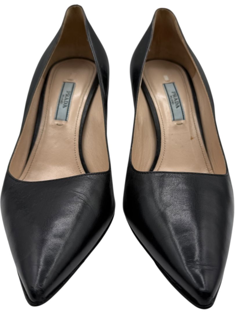 Prada Black Leather Pointed Toe Pumps – Size 39