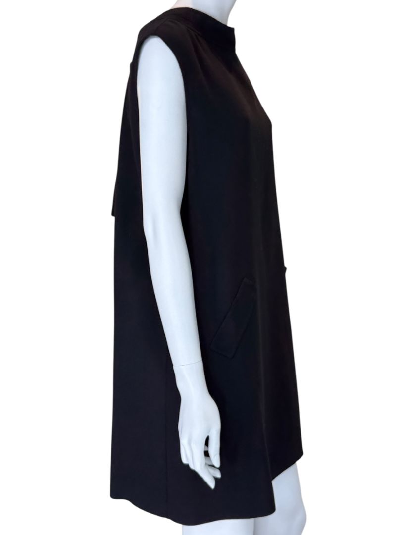 Pamella Roland Black Sleeveless Shift Dress with Back Bow Detail – Large