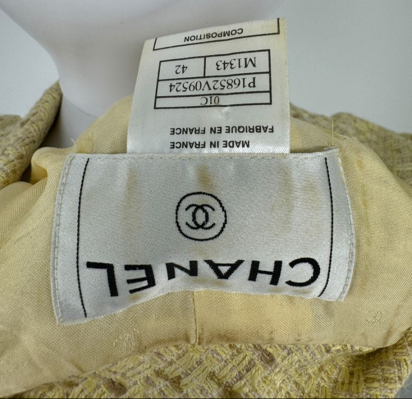 Chanel Cruise 2001 Tweed Coat - Size 42