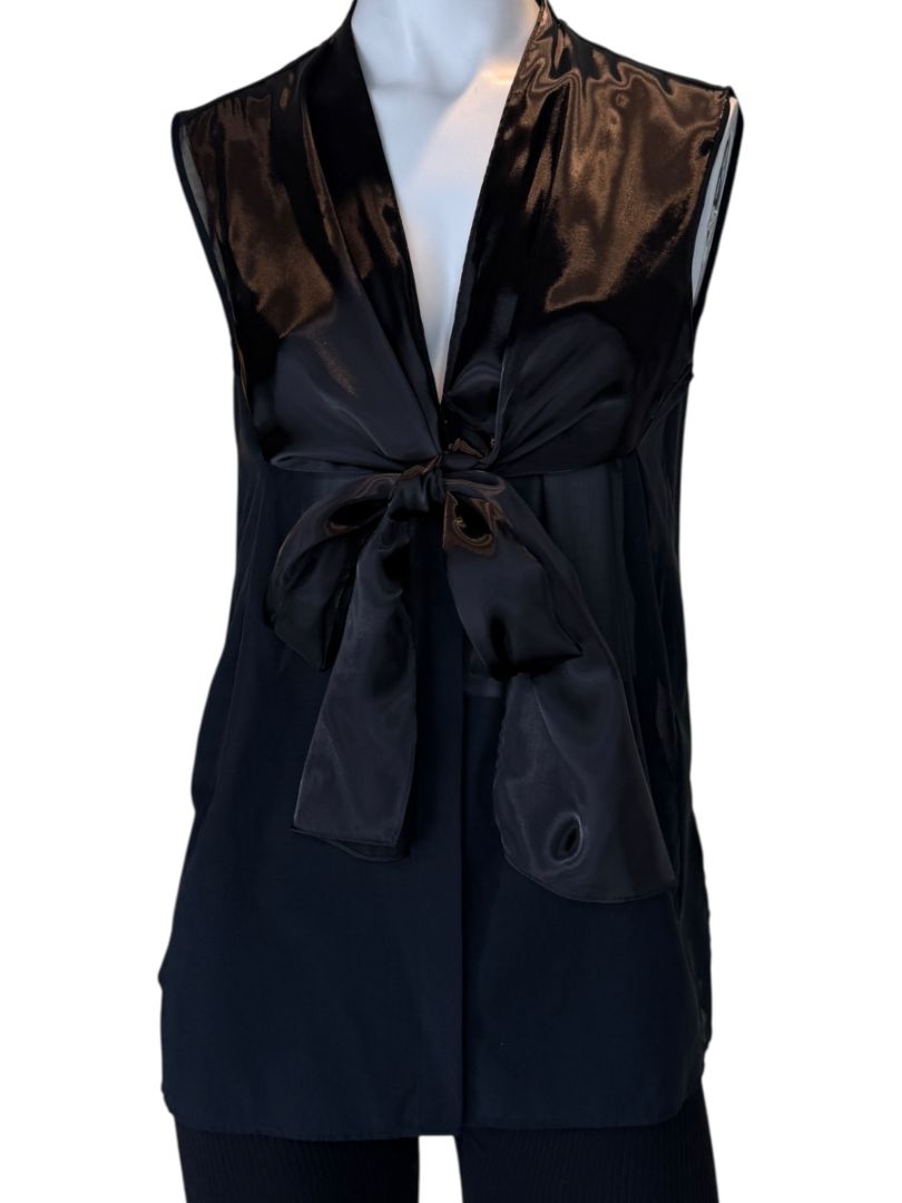 Akris Bergdorf Goodman Black Sleeveless Sheer Silk & Cotton Tie-Front Blouse – Size 10
