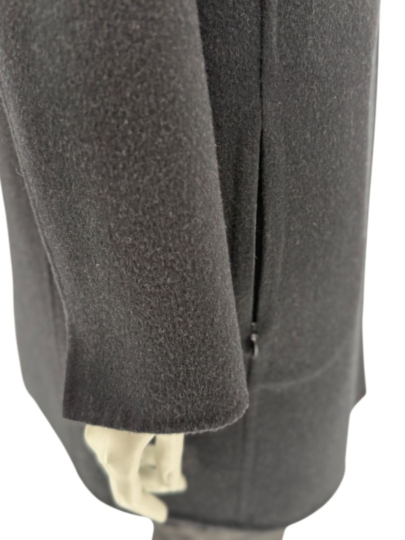 Pamella Roland Black Wool Blend Long Coat Minimalist Hidden Snap Closure - Large