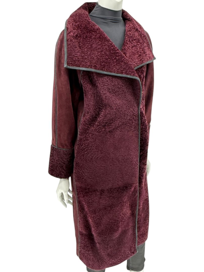 Pamella Roland Burgundy Shearling Cape Style Jacket with Leather Trim – Large