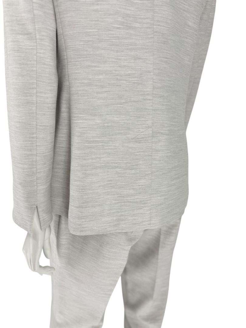 Akris Punto Light Grey Mélange Blazer & Pants Suit Set – Size US 10