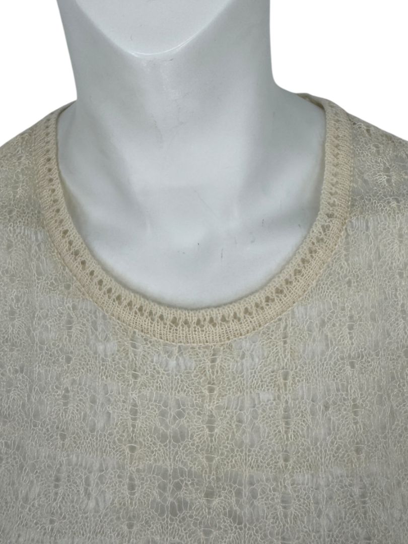 Chanel Ivory Mohair Lace Sleeveless Top – Size 42 (FR)