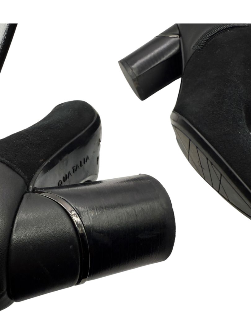 Aquatalia Black Suede/Leather Pointed Toe Booties – Size 9