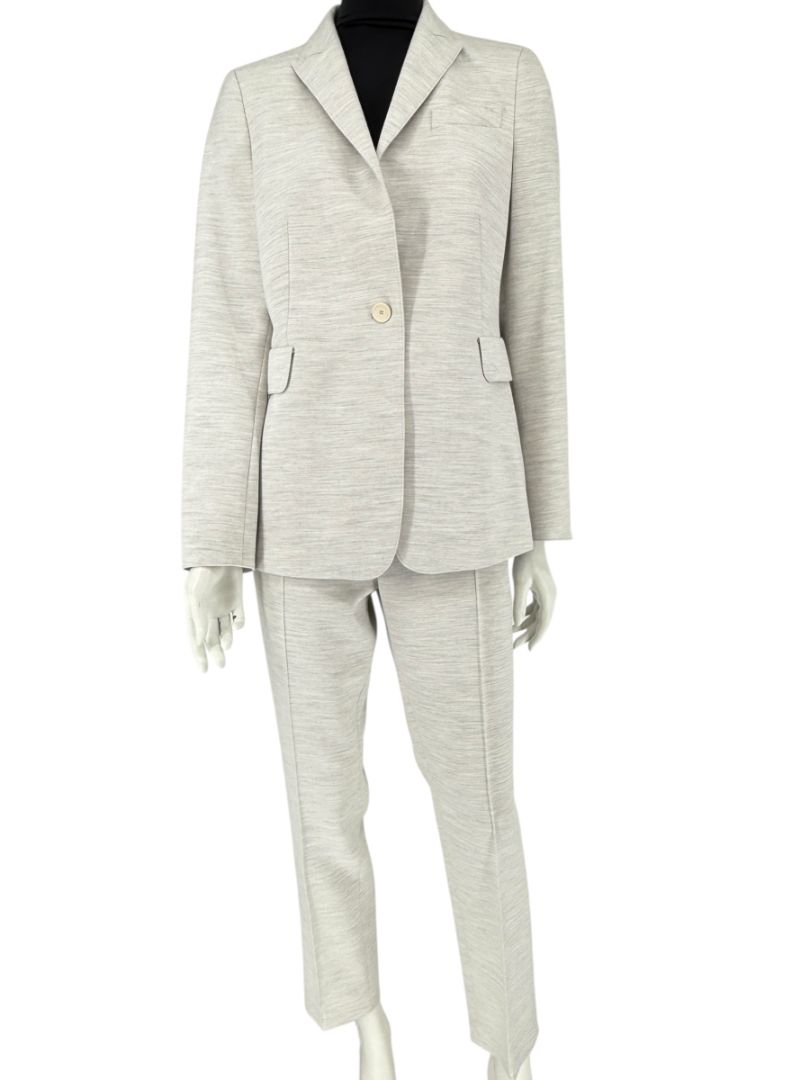 Akris Punto Light Grey Mélange Blazer & Pants Suit Set – Size US 10