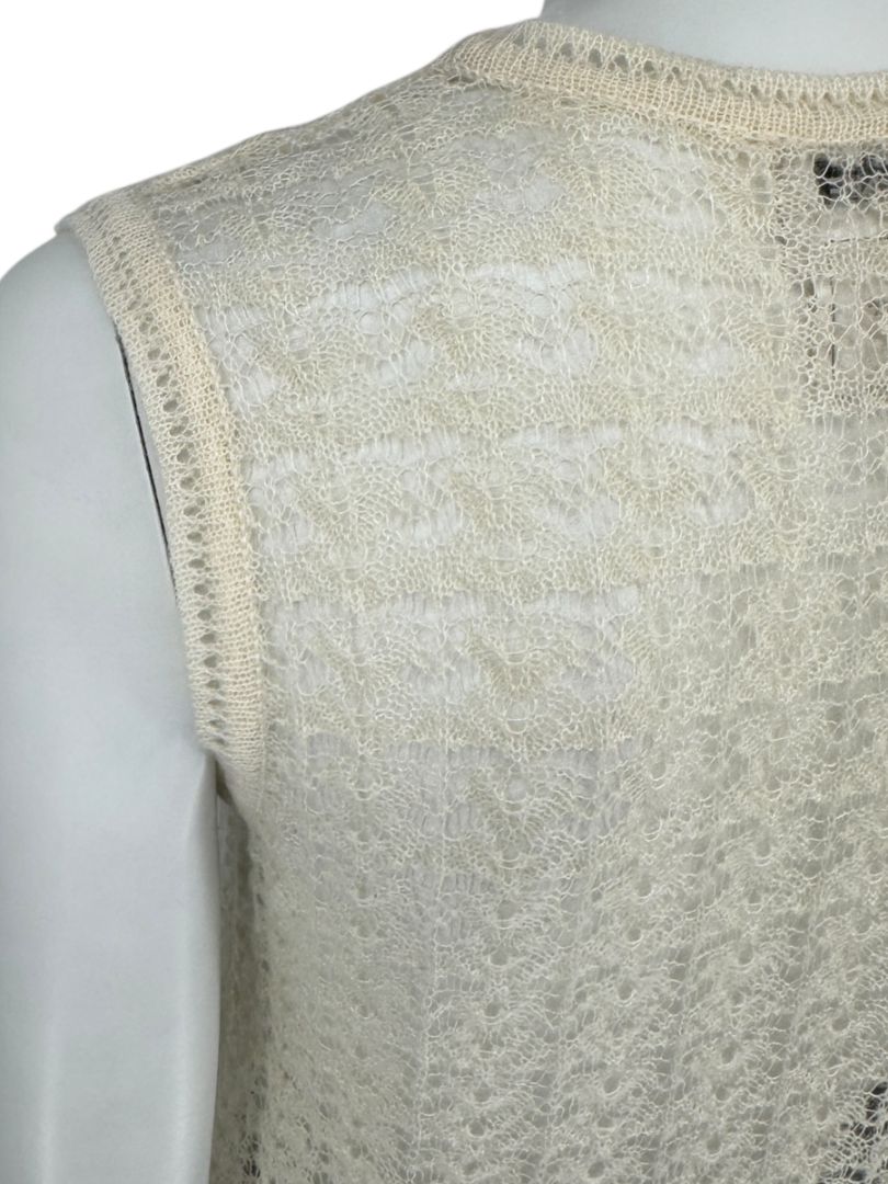 Chanel Ivory Mohair Lace Sleeveless Top – Size 42 (FR)