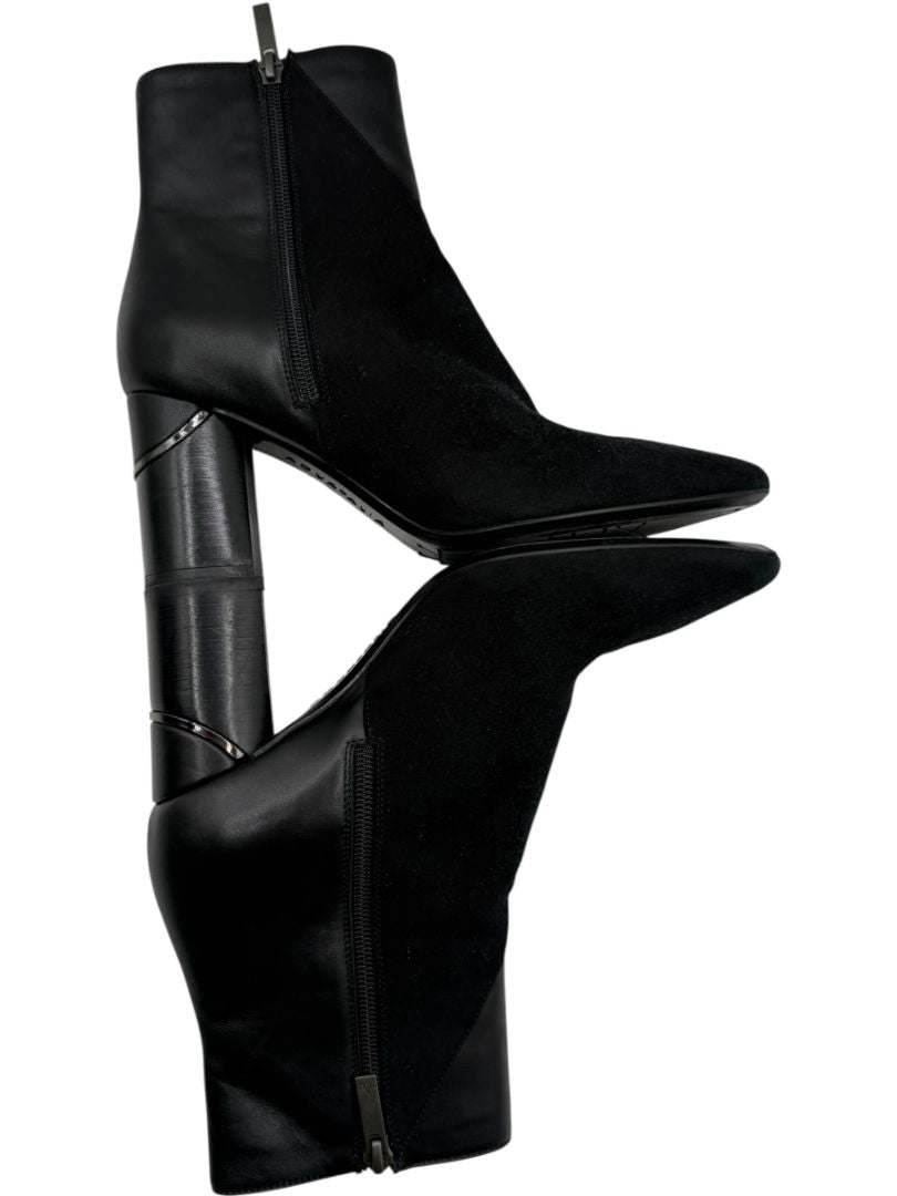 Aquatalia Black Suede/Leather Pointed Toe Booties – Size 9