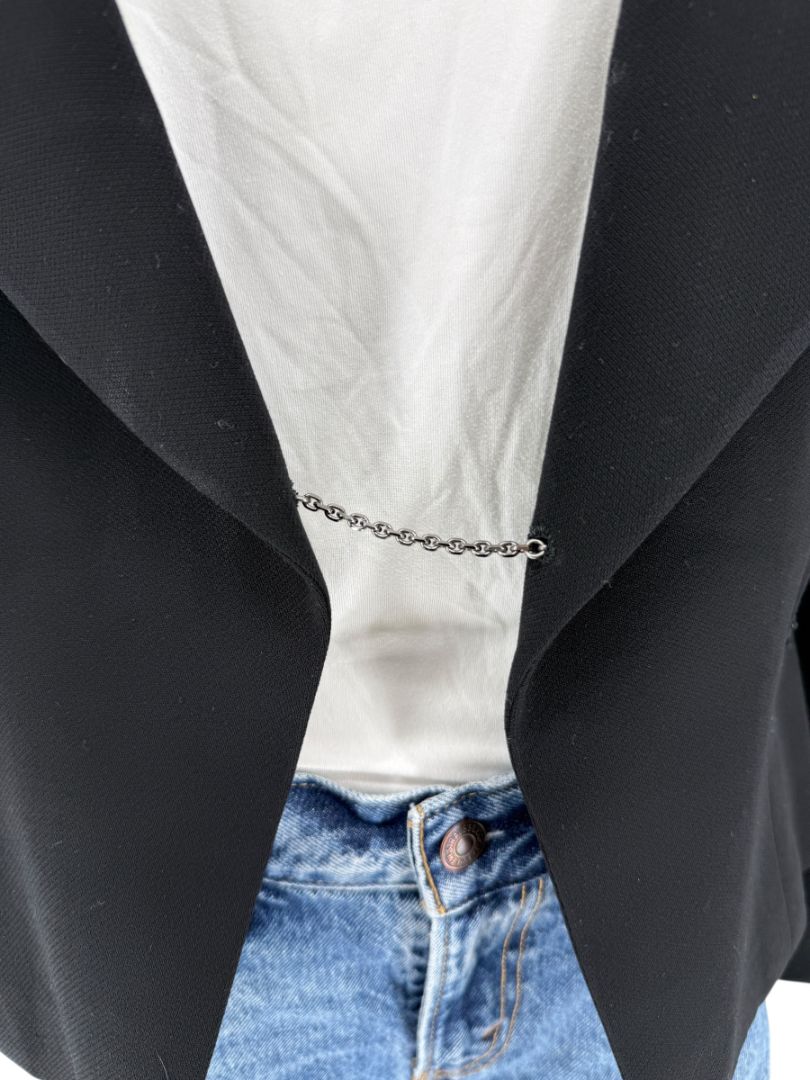 Chanel Black Wool Chain-Closure Tailored Jacket – Size 46