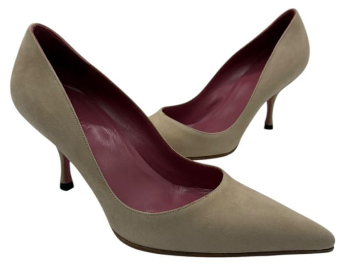 Gucci Nude Suede Kitten Heel Pumps – Size 6