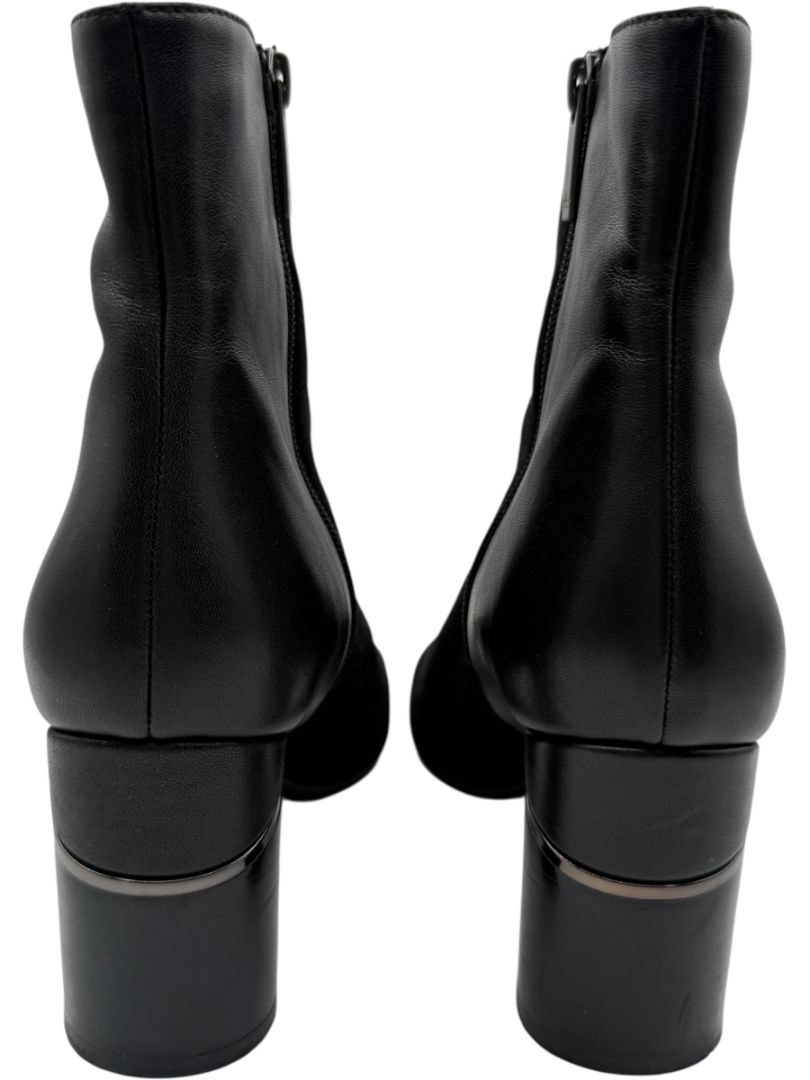 Aquatalia Black Suede/Leather Pointed Toe Booties – Size 9