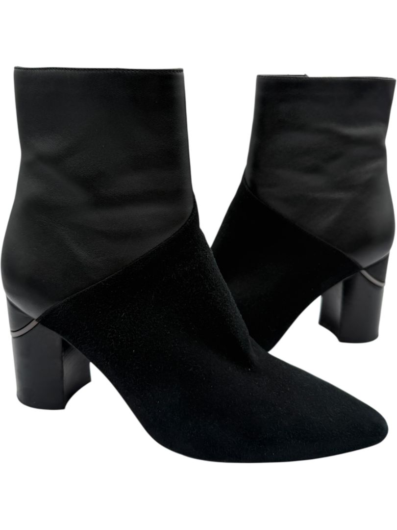 Aquatalia Black Suede/Leather Pointed Toe Booties – Size 9